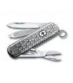 VICTORINOX CLASSIC SD 2021 EAGLE FLIGHT